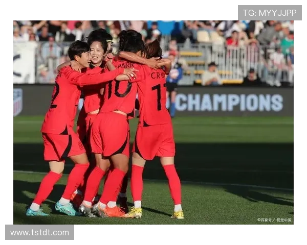 中国女足勇夺亚洲杯冠军 打破历史纪录迎接巴黎奥运会新挑战 中国女足勇夺亚洲杯冠军 打破历史纪录迎接巴黎奥运会新挑战