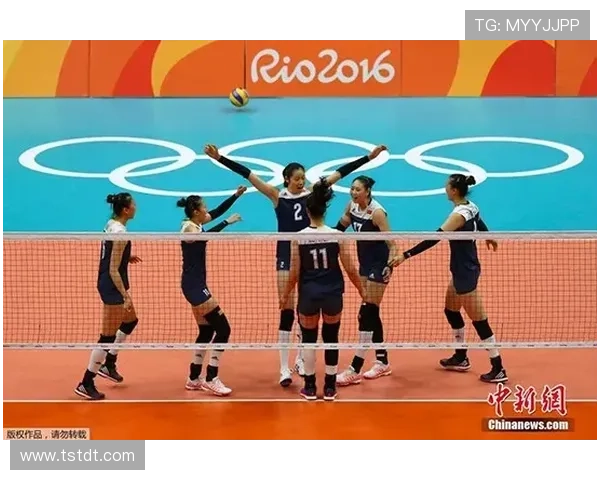 中国女排逆转夺冠展现团队精神激发全国观众热情掀起排球新高潮 中国女排逆转夺冠展现团队精神激发全国观众热情掀起排球新高潮