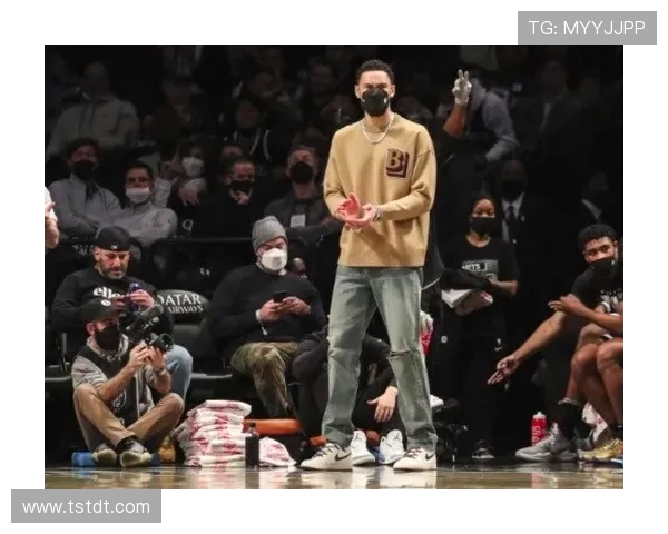 网球赛事新动态：世界排名变化、明星选手伤情更新及赛季前瞻